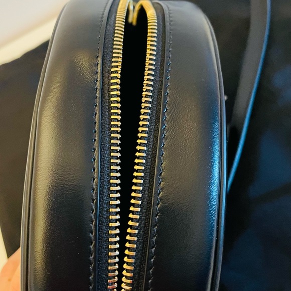 Celine Oval Black Bag Cuir Triomphe In Smooth Calfskin - Picture 4 of 6